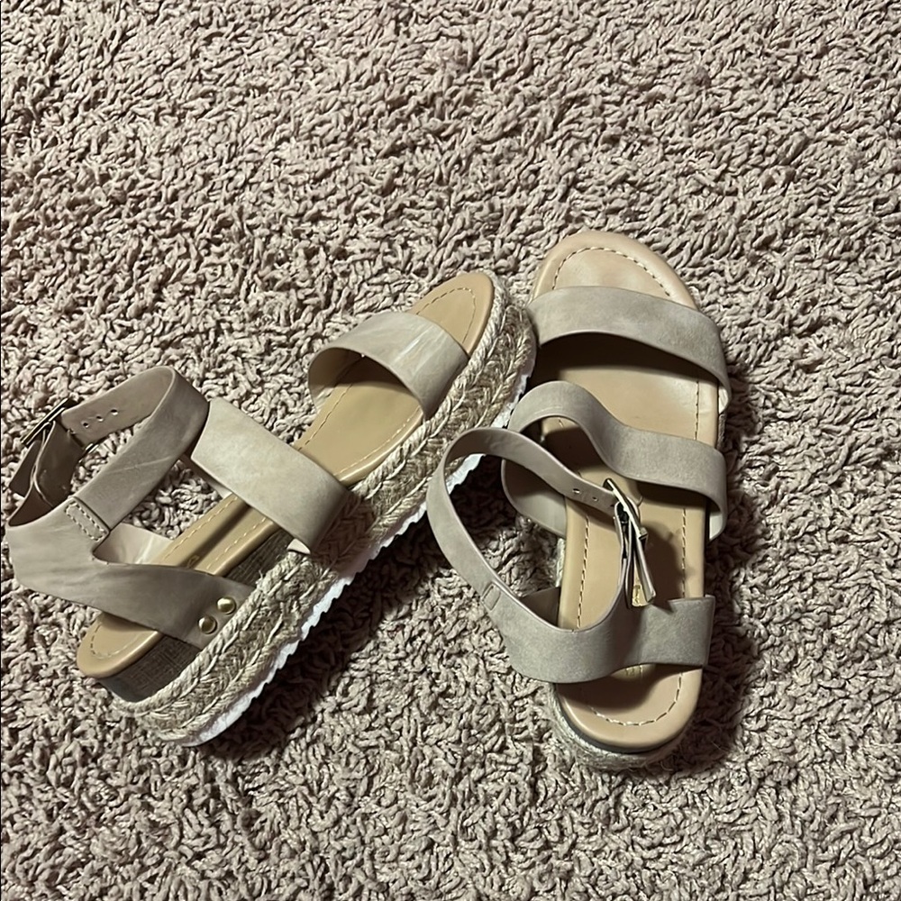Women's Sandals